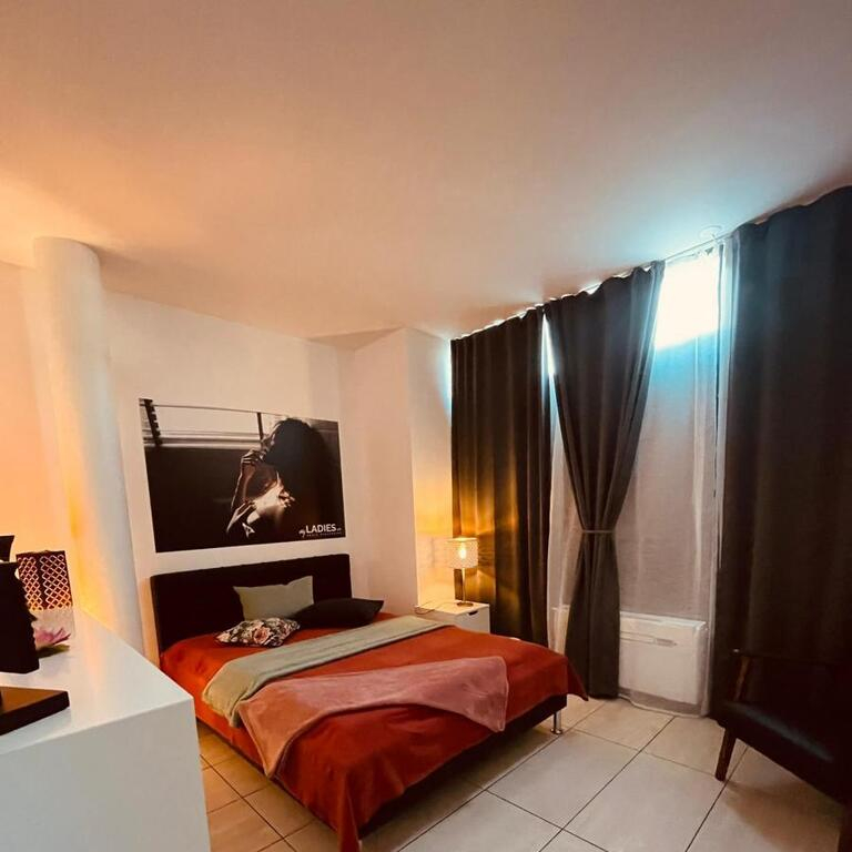 Zimmer / Rooms / Habitaciones in Emmenbrücke