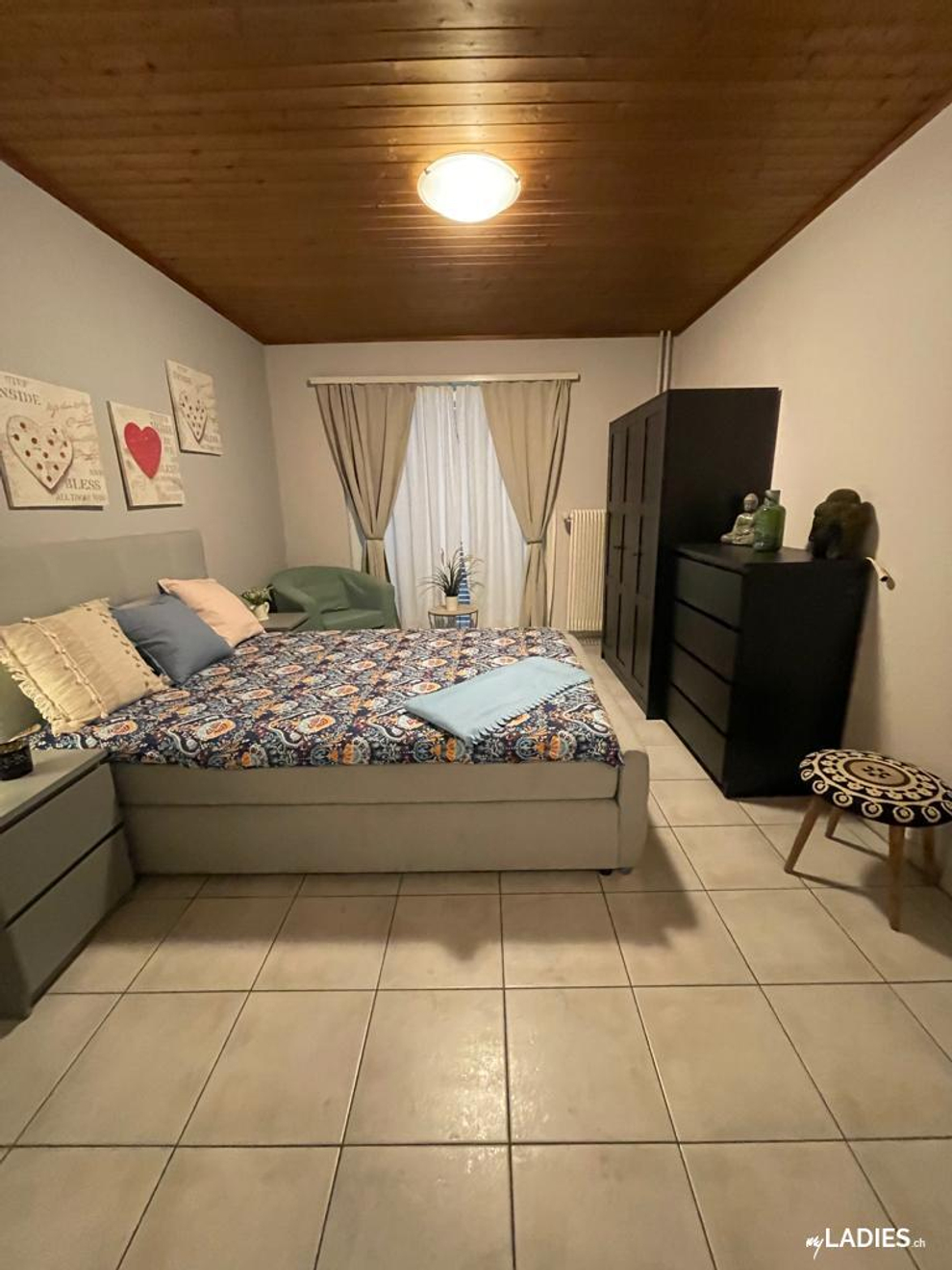 Zimmer / Rooms / Habitaciones in Ebikon / Bild 1