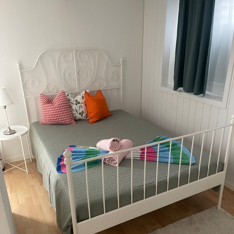 Zimmer / Rooms / Habitaciones in Stadt Luzern