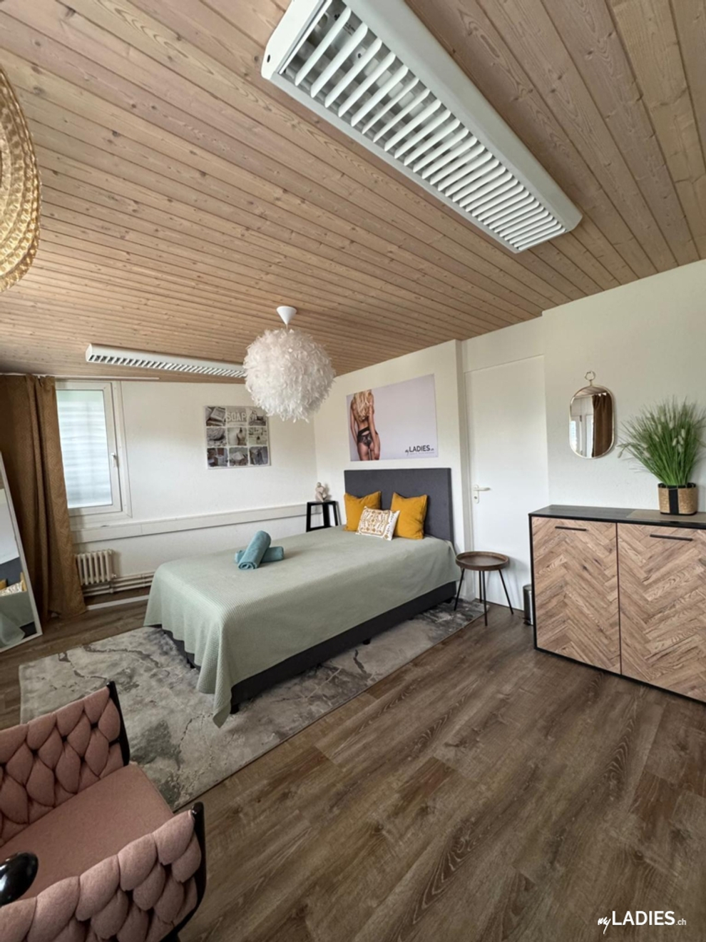 Bewilligtes Erotikstudio / Whg. abzugeben / Bild 2