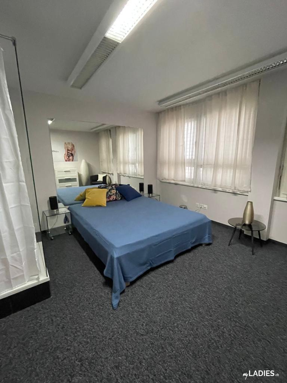 Zimmer / Rooms / Habitaciones in Baden Aargau / Bild 2