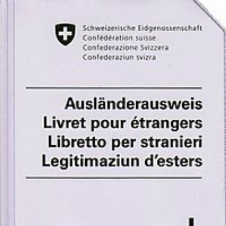 Zimmer / Rooms / Habitaciones in Baden Aargau