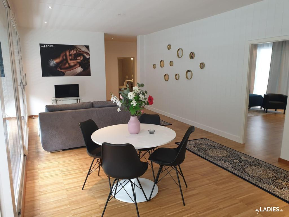 Zimmer / Rooms / Habitaciones in Schwyz Schindellegi / Bild 4