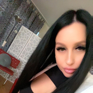 NATASHA - The horny pleasure fuck !