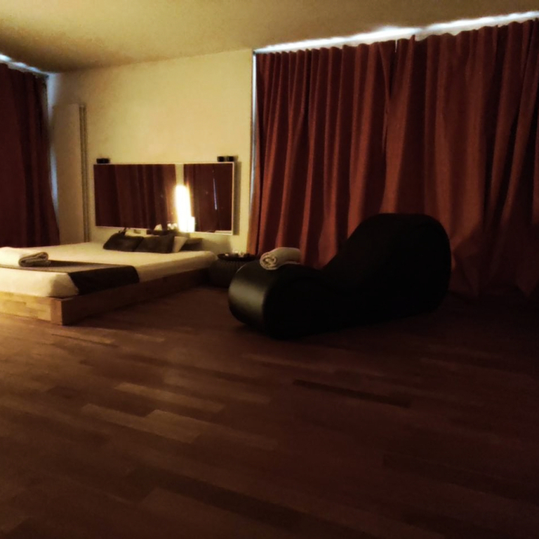 Secret Tantra — 8604 Volketswil