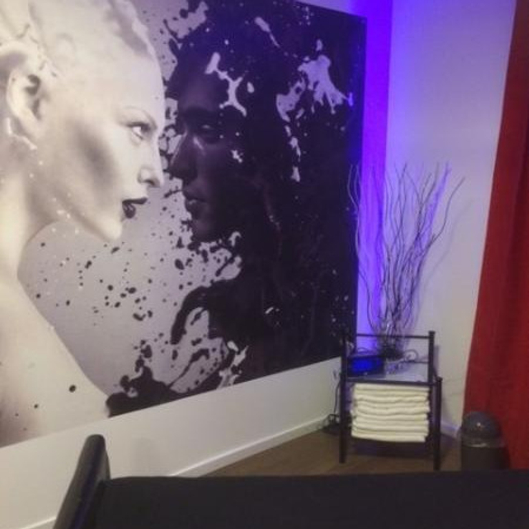 69 ESCORT — 9014 St. Gallen