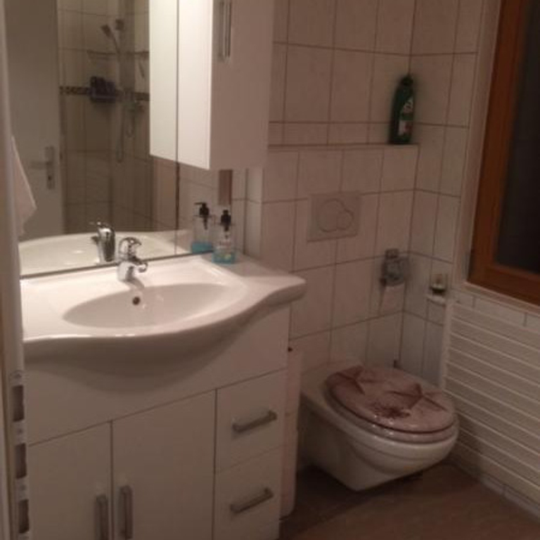 69 ESCORT — 9014 St. Gallen