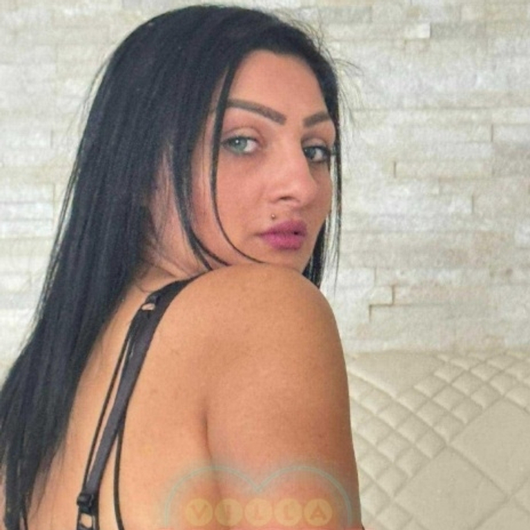 Moni - schön ausvögeln