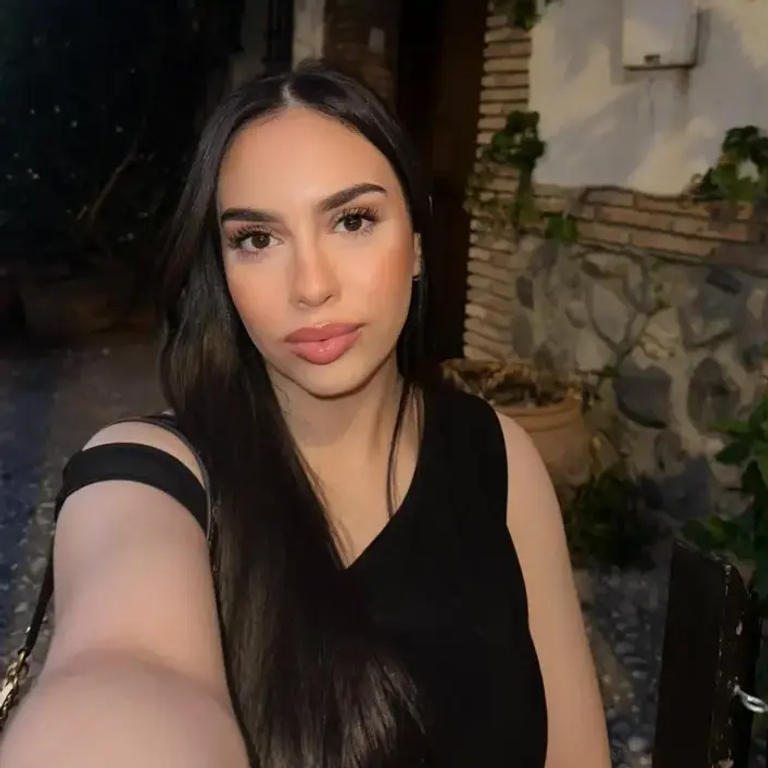 Sara - geile Busenlady