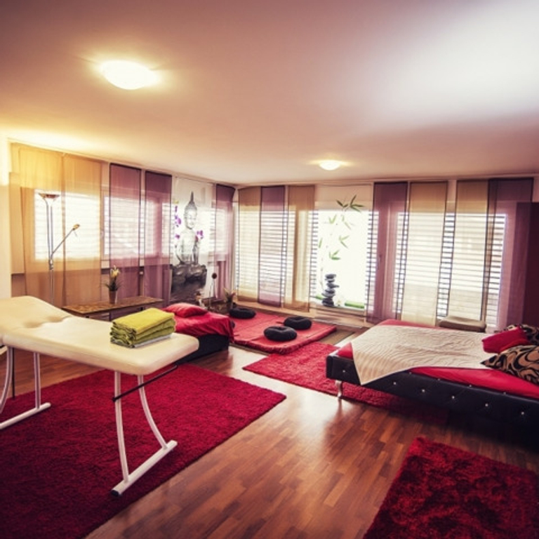 Girls Deluxe - Buchs (SG) — 9470 Buchs