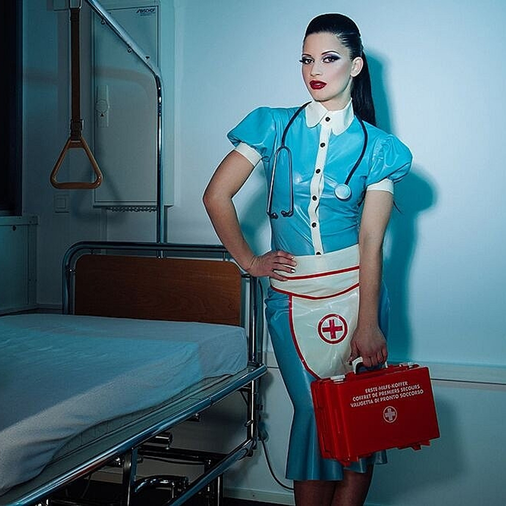 Image #8 de Mistress Monique LeToile