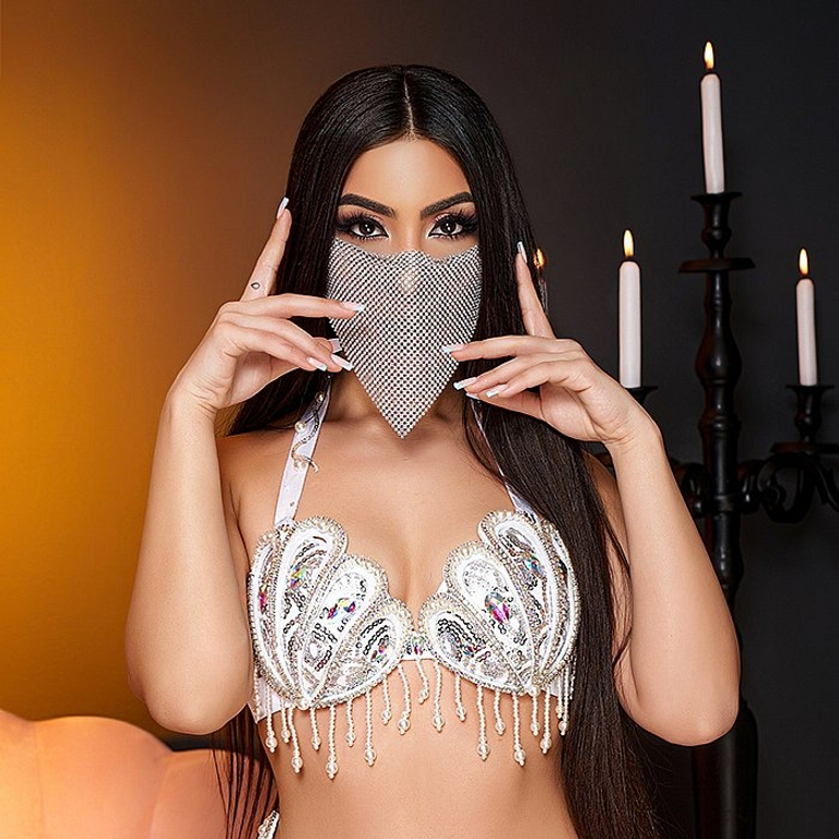 Lady Aaliyah Blossom - Dominante Lust Lady