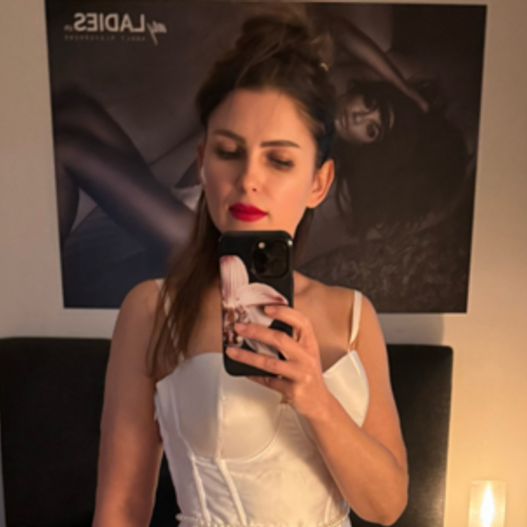 Nicole Girl - ❌ Poppers, Strapon ❌