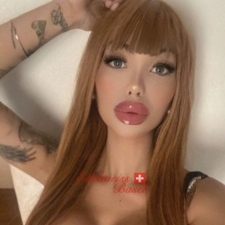 Claudia - steht auf Analsex