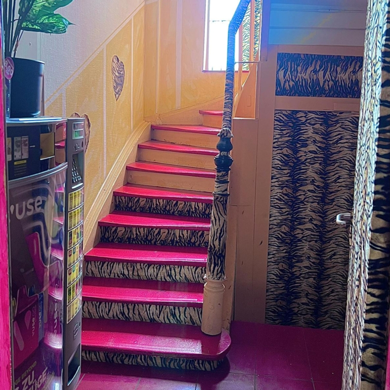 Night Club Revolver — 3175 Wünnewil-Flamatt