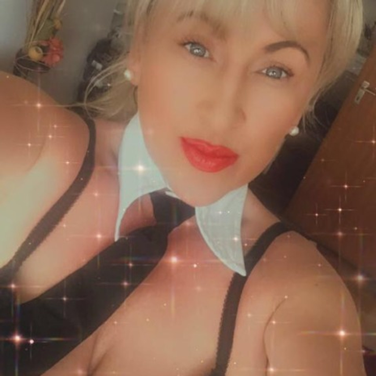 Gabriela - vielseitig & heiss