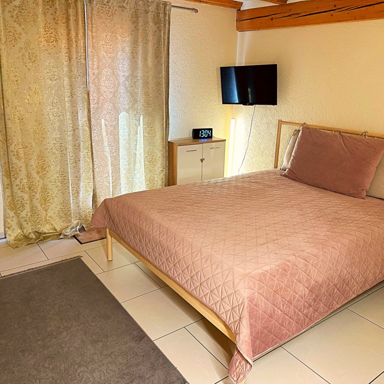 Pearls Lounge — 5502 Hunzenschwil