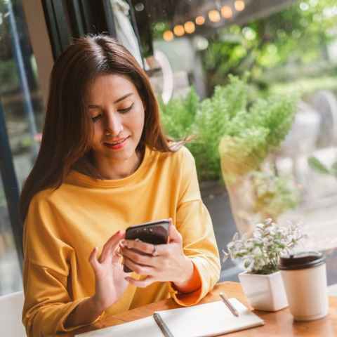 Girls vient nous voir à Zurich ! Un emplacement de choix ! Gain top !