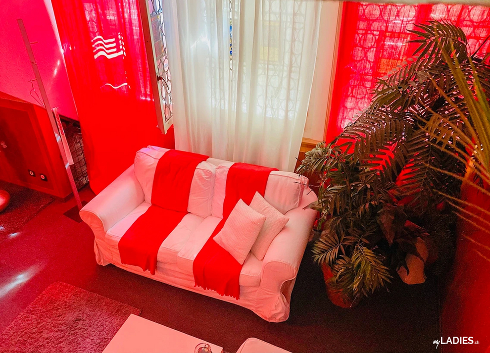 Girls kommt zu uns nach Zürich! Top Standort! Top Verdienst! / Bild 3