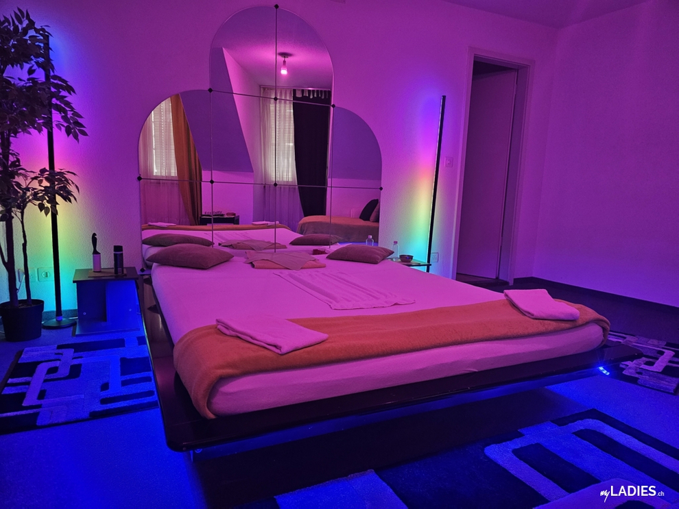 Girls kommt zu uns nach Zürich! Top Standort! Top Verdienst! / Bild 6