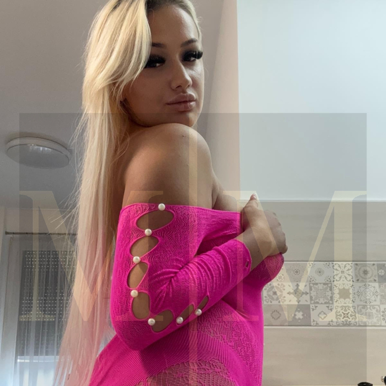 Maya - feuchte Spalte