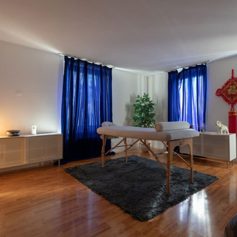 MAGIC MASSAGE - Erotikstudio Thalwil — 8800 Thalwil
