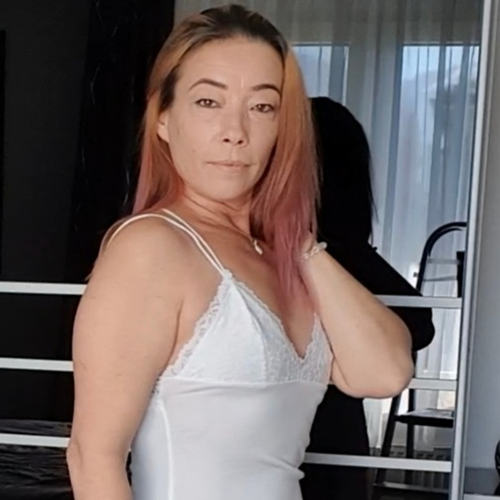 Bild #9 von Krisztina