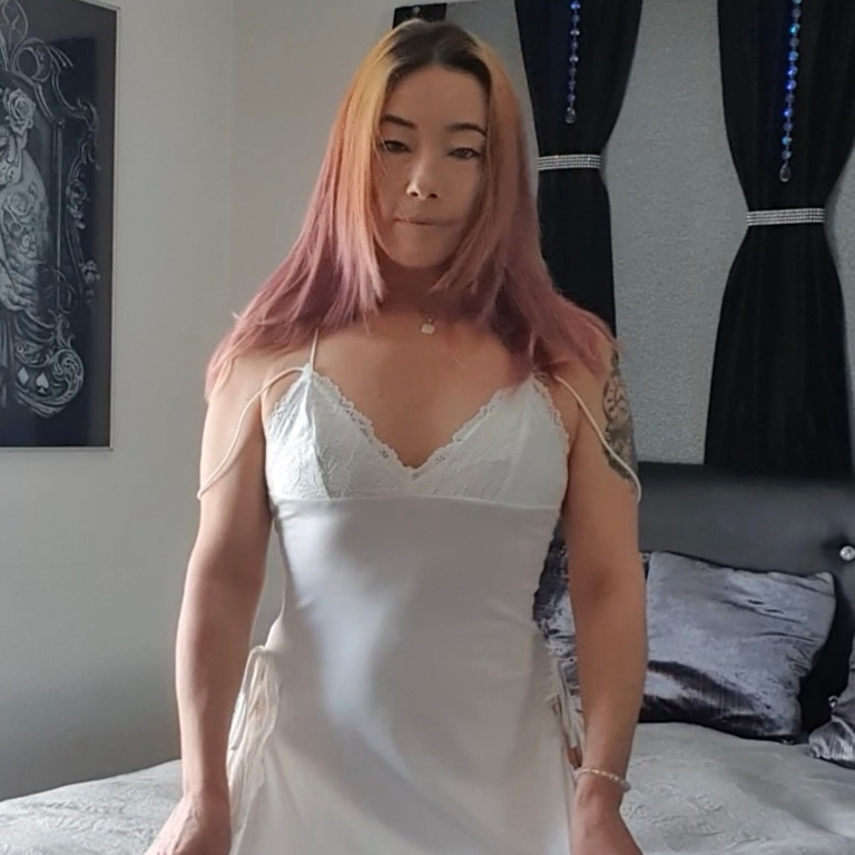 Krisztina - 🧚‍♀️sehr zärtlich❤️