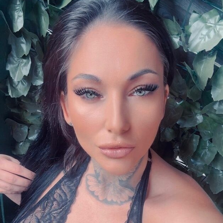 Roxanne - geil versautes Luder