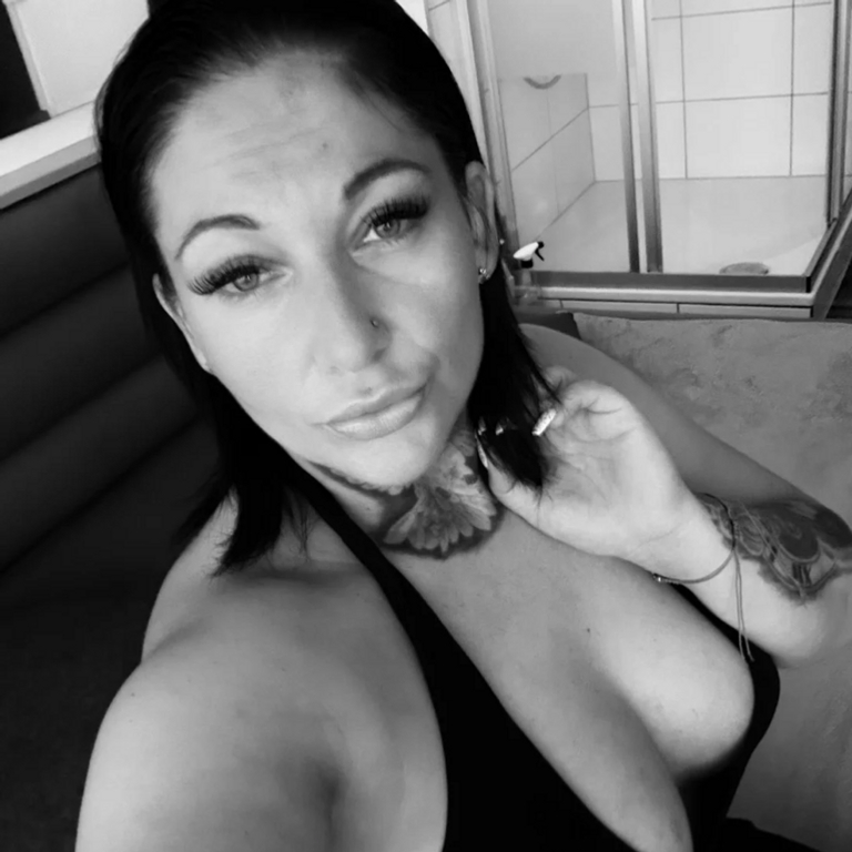 Roxanne - geil versautes Luder