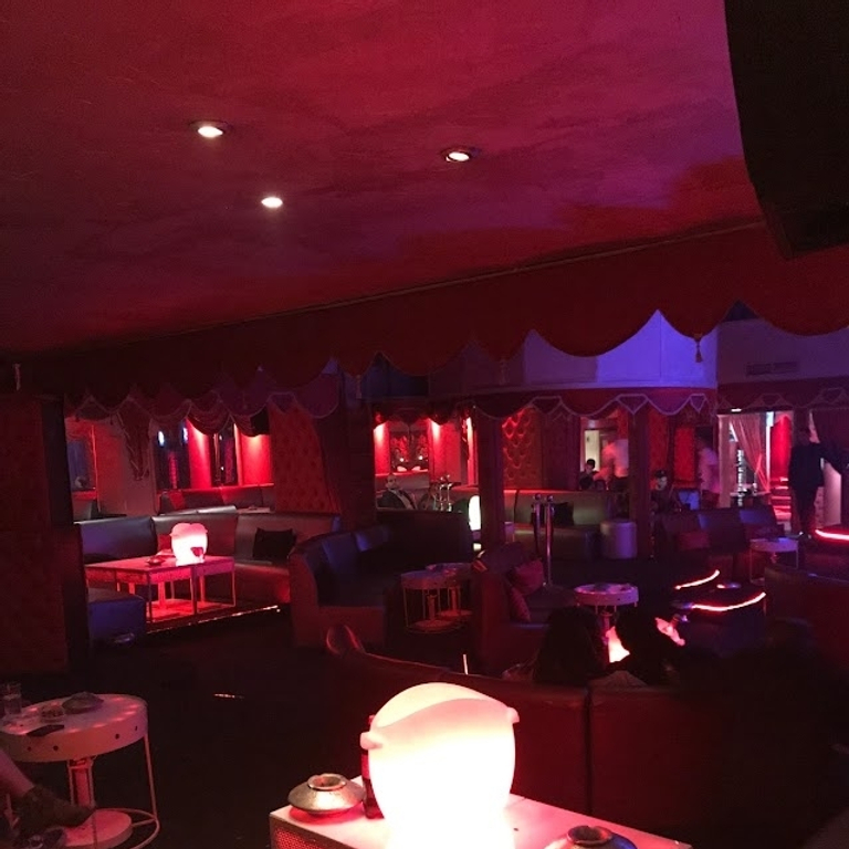 Catalan Club Switzerland – Nous recherchons des escortes / hôtesses VIP