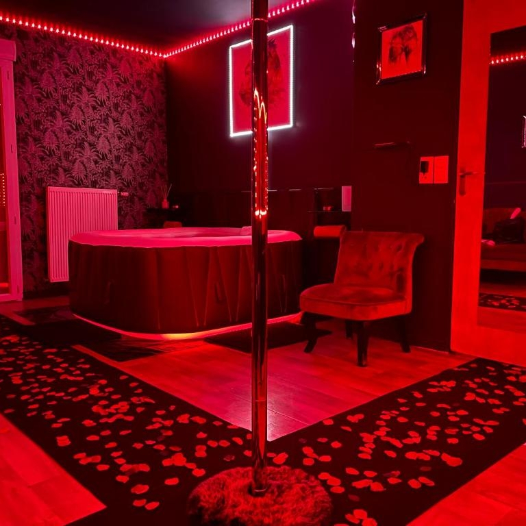 Join Catalan Club Switzerland – VIP Escort / Hostess Wanted