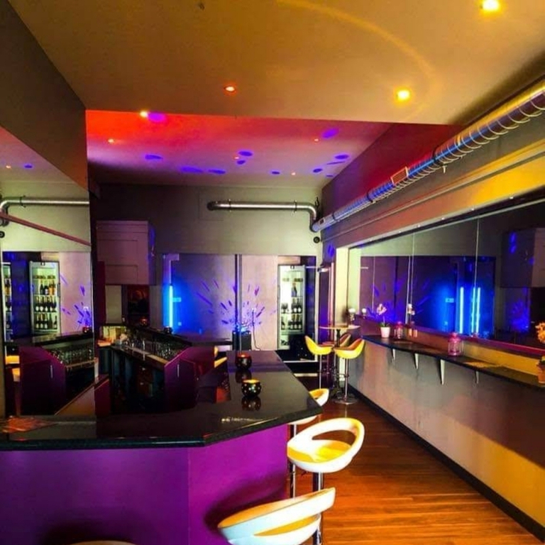 [OFFRE D'EMPLOI] Le Catalan Club Switzerland recherche une hôtesse