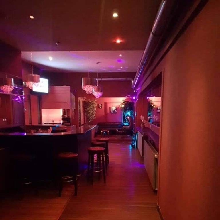 [OFFRE D'EMPLOI] Le Catalan Club Switzerland recherche une hôtesse