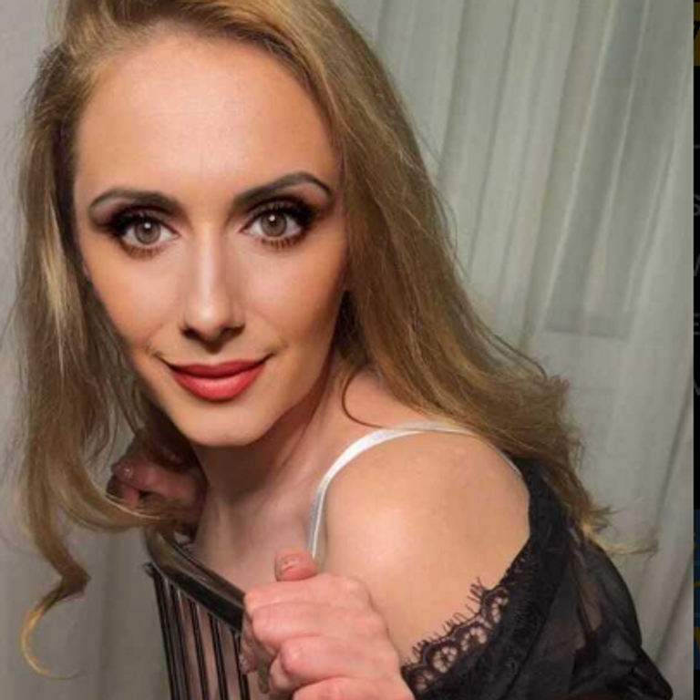 Rebecca - Geile Brünett😘