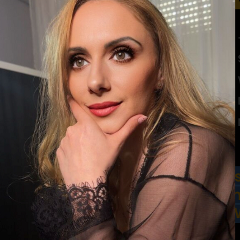 Rebecca - Geile Brünett😘