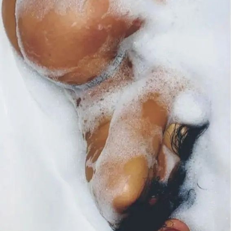 Aisha - Top Sexy Girl