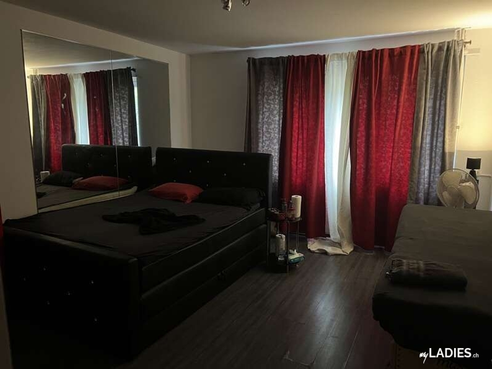 TOP EROTIK JOB / Bild 6