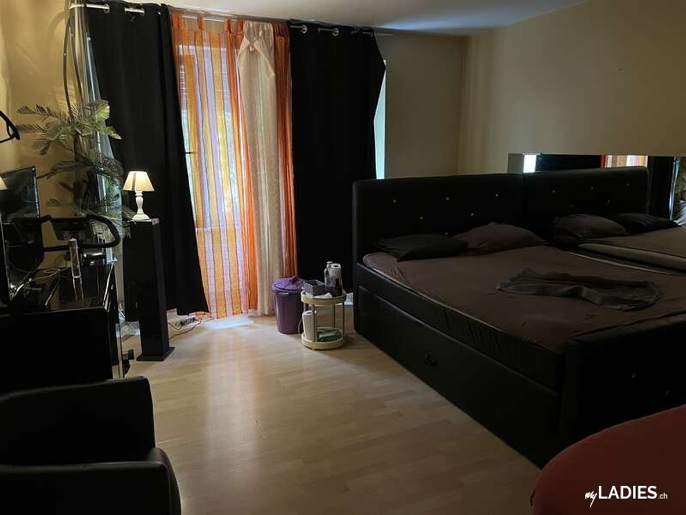 TOP EROTIK JOB / Bild 4