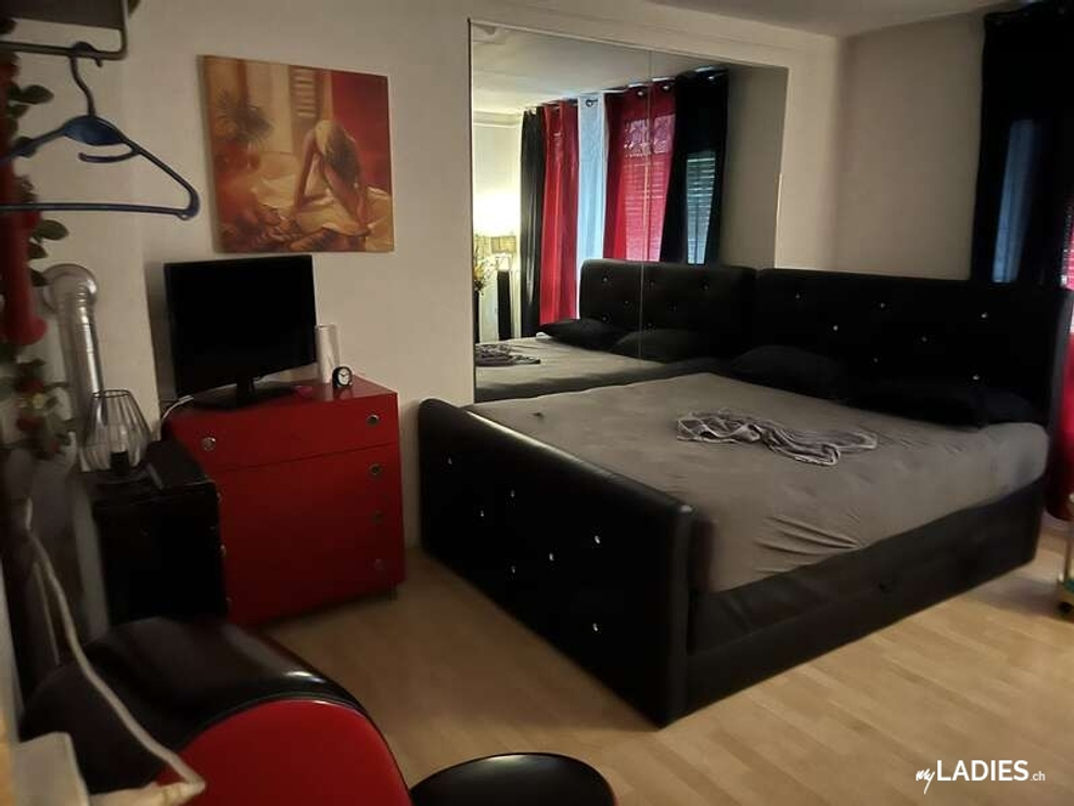 TOP EROTIK JOB / Bild 2