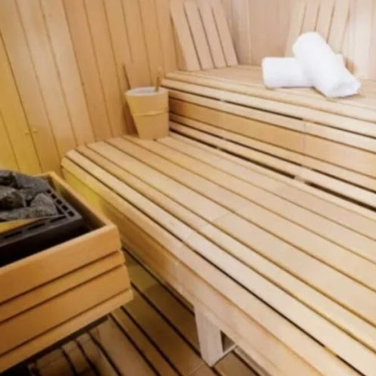 RELAX - Massagen, Sauna, Spa — 4055 Basel
