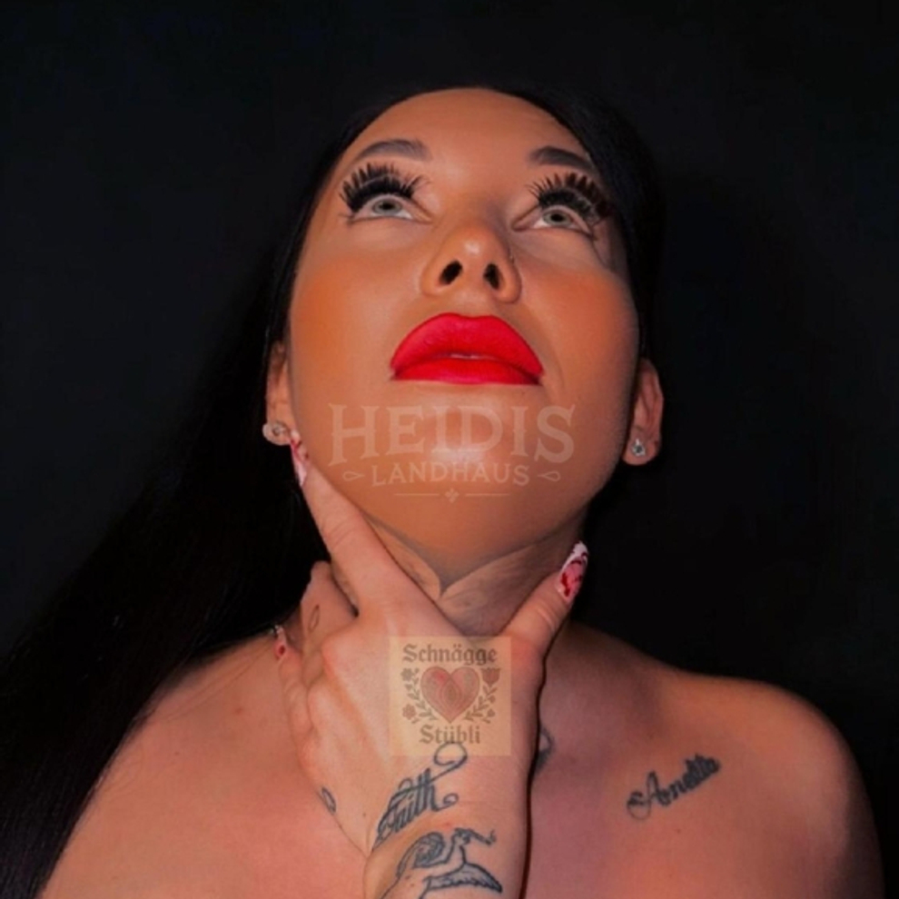 Immagine #9 da Roxanne