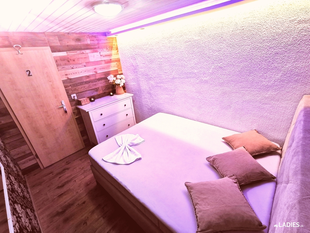 TOP  Rooms to RENT for erotical Service! / Bild 8