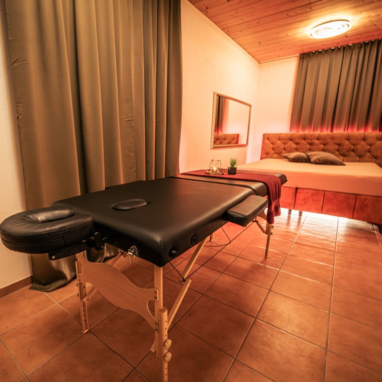 Heaven Girls — 3800 Interlaken