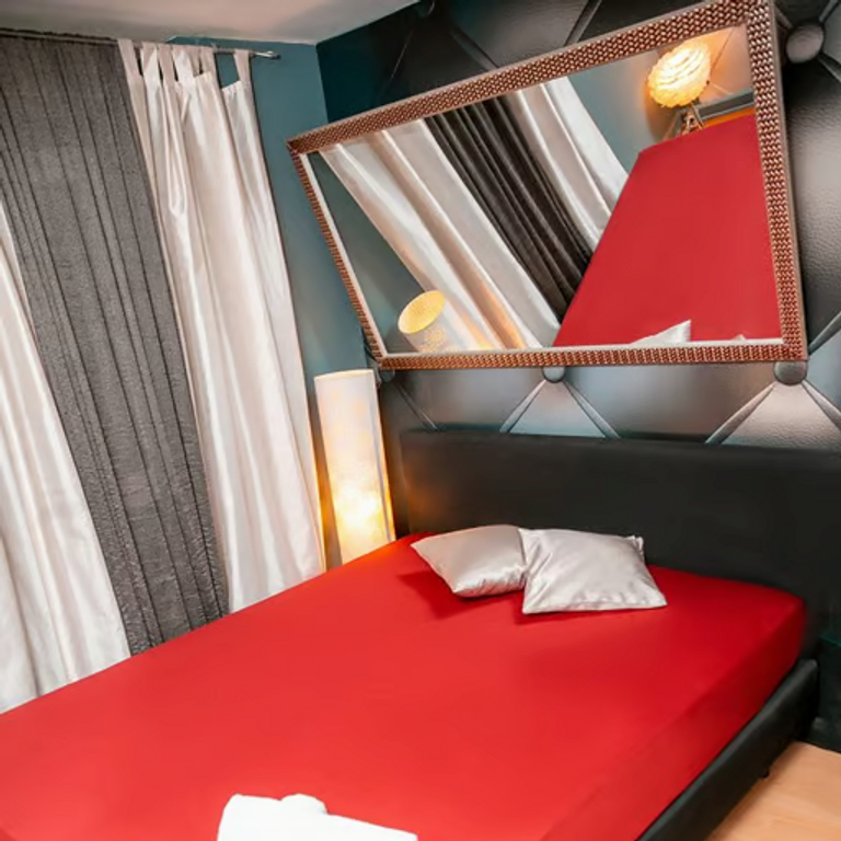 Joy House Rothrist — 4852 Rothrist