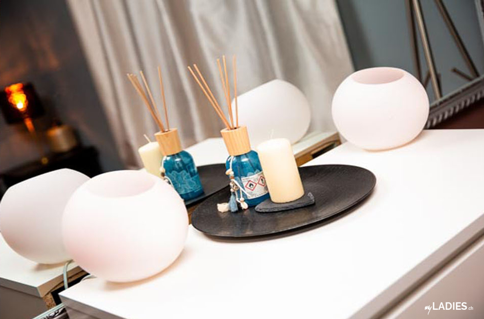 Schöne Bordell sucht neue Girls mit fairem %-System / Bild 2