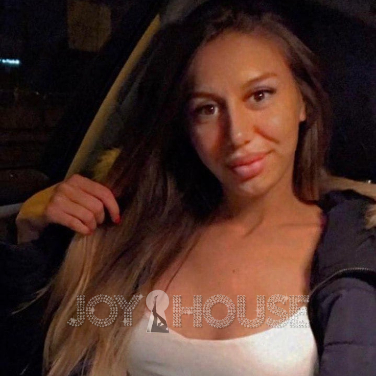 Anne - Top Sexy Girl