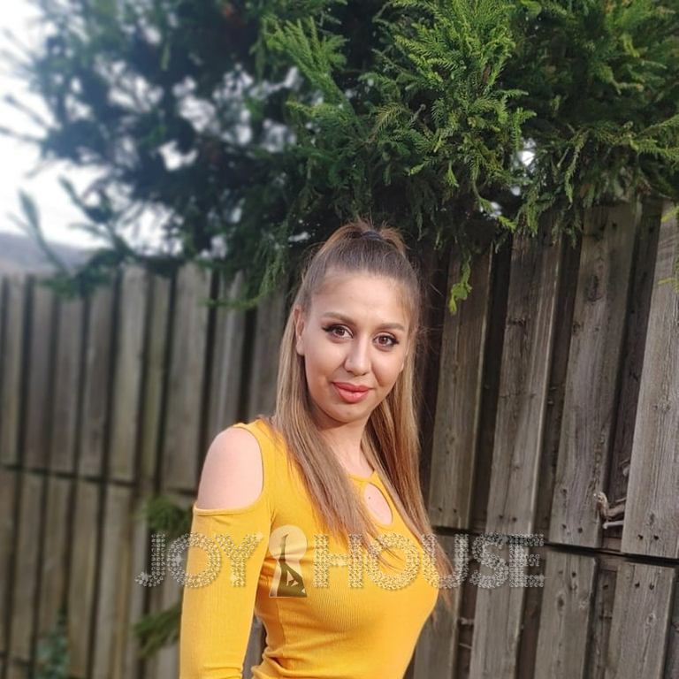 Anne - Top Sexy Girl