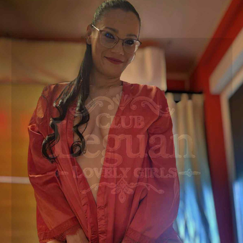 Krisztina - Anal-Sekretärin