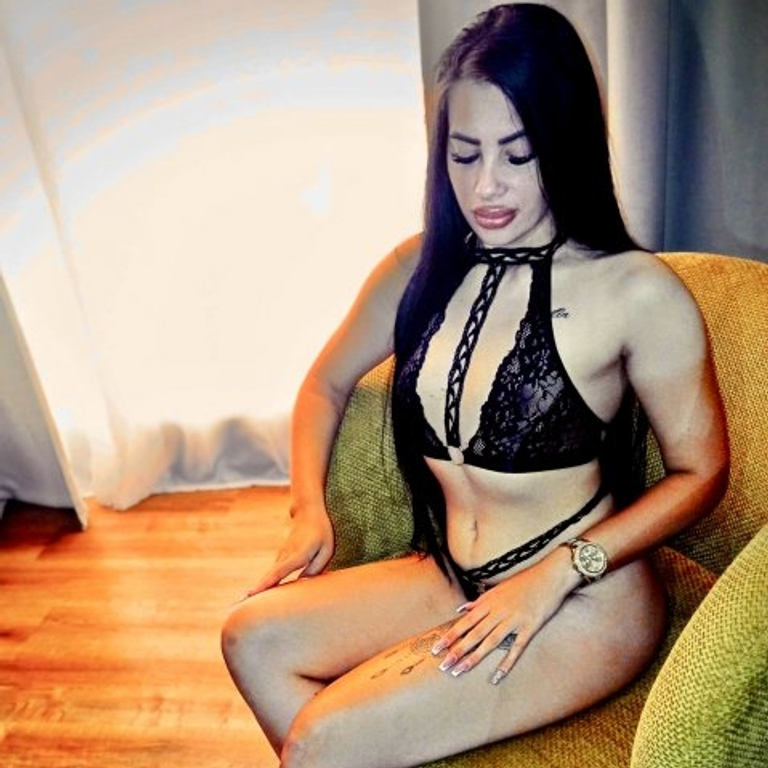 Scarlett - Madame Rittmeister💃